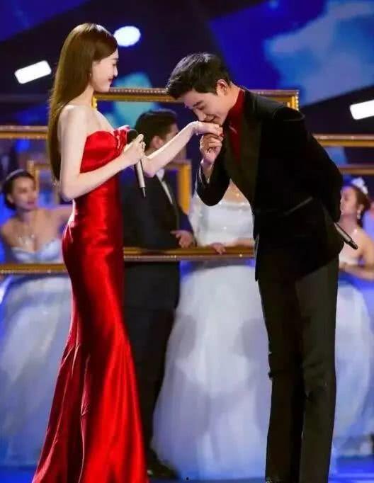 娱乐圈吃瓜合唱队是谁,明星幕后“欢乐颂”