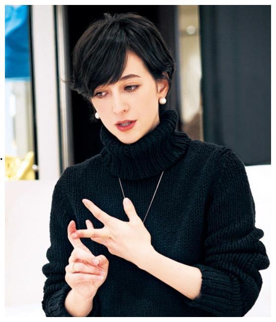 新年吃瓜娱乐男明星,盘点娱乐圈男明星的趣味瞬间